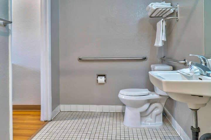 Room 19 of 26