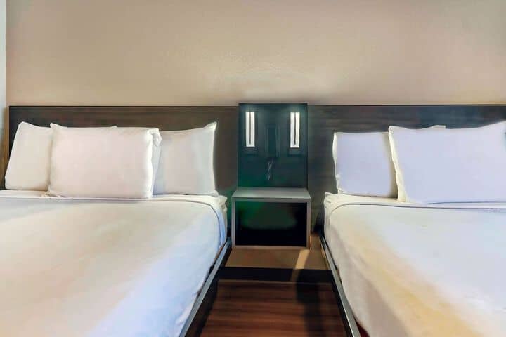 Room 5 of 26